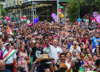 Indian families in Chicago