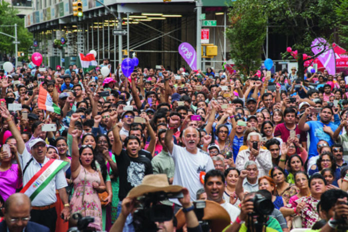 Indian families in Chicago