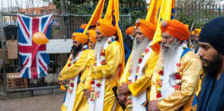 Separate sikh ethnic identity