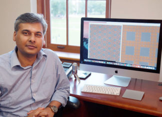 Indian-American professor receives prize