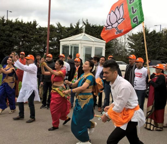Rallies-to-Woo-Voters
