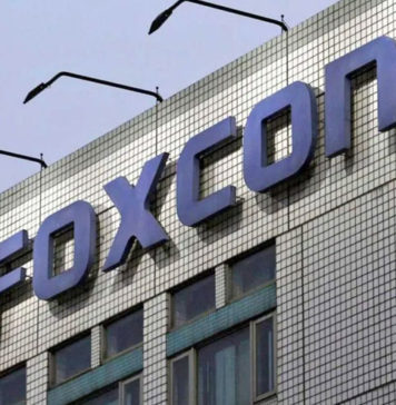 Apple-manufacturer-Foxconn