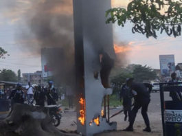 Silver-Monolith-in-Congo